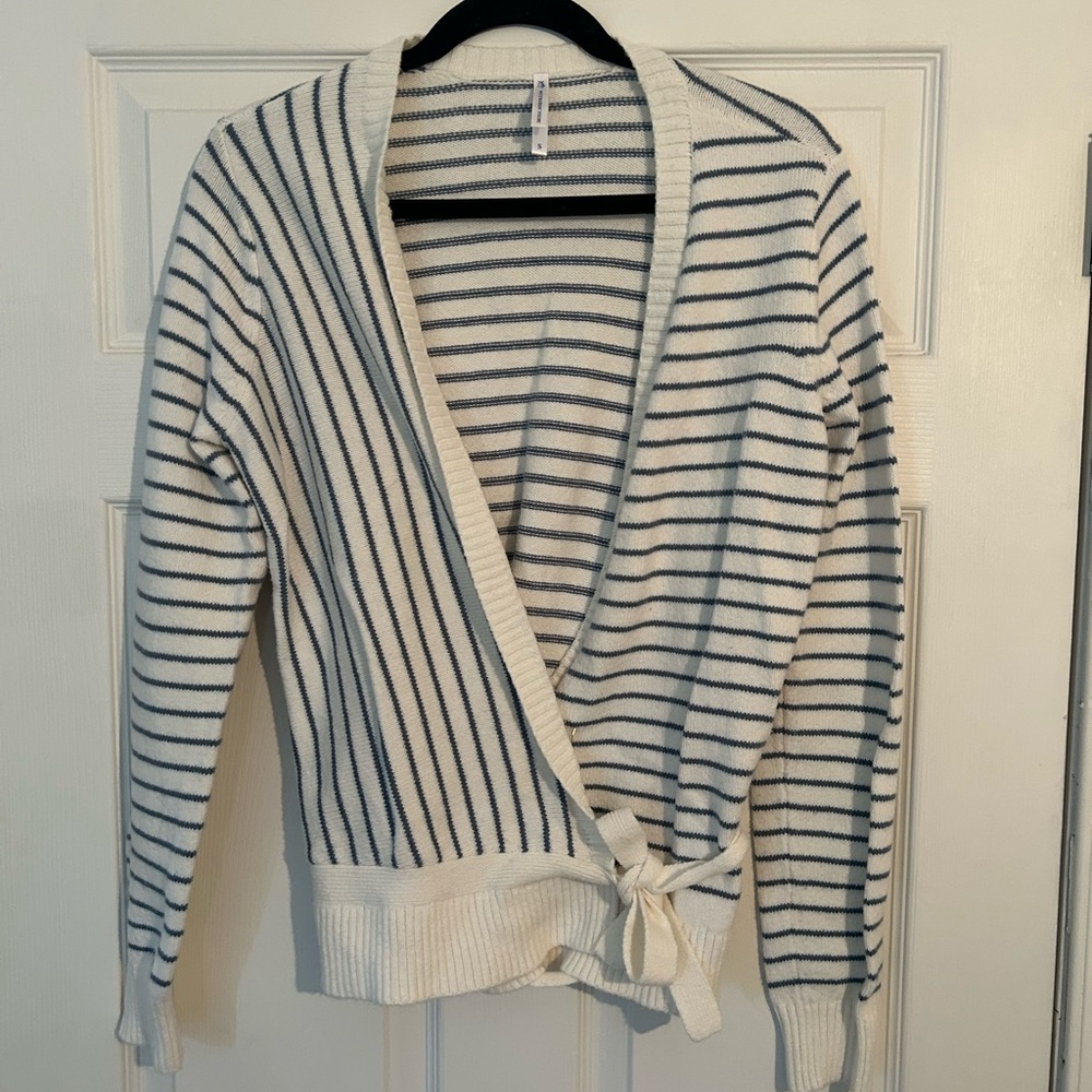 Southern Tide Nautical belted sweater